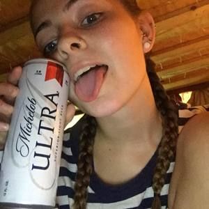 Meet your Posher, Shayla